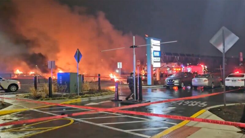 Plane crashes in Philadelphia, igniting inferno near homes and mall