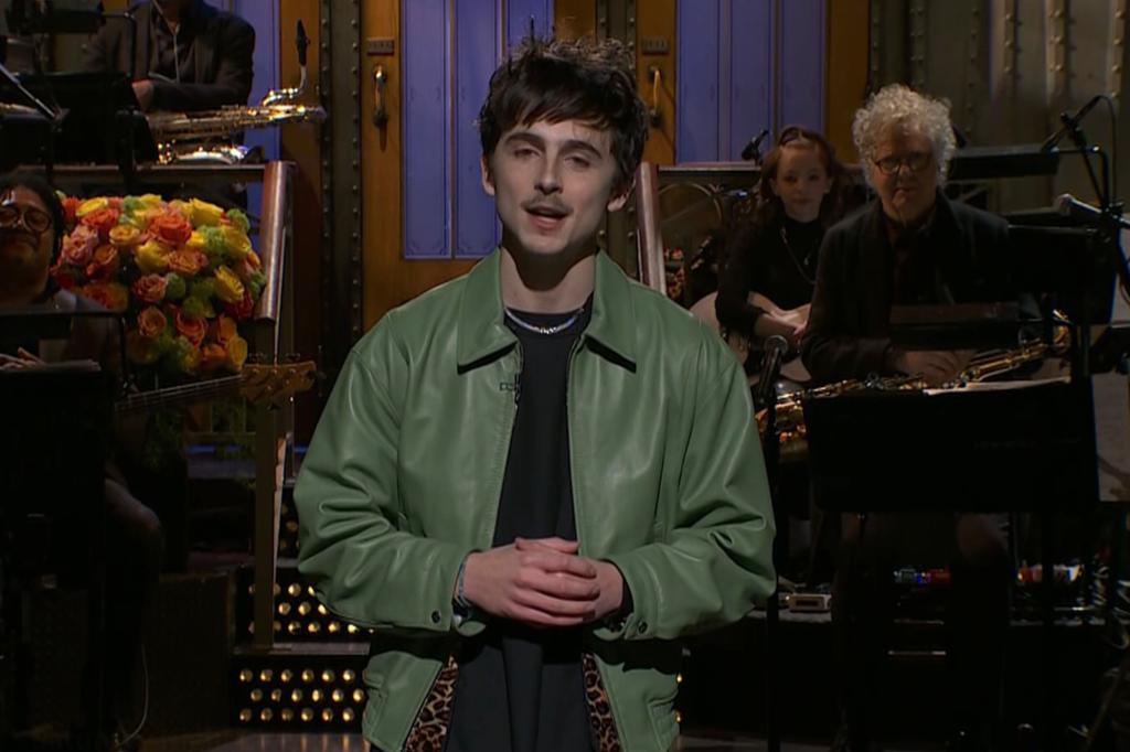 Timothee Chalamet pokes fun at award show failures as actor pulls double duty on ‘SNL’