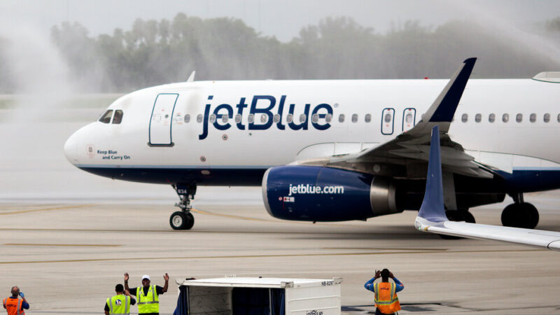 Two Bodies Found in Plane’s Landing Gear at Fort Lauderdale Airport