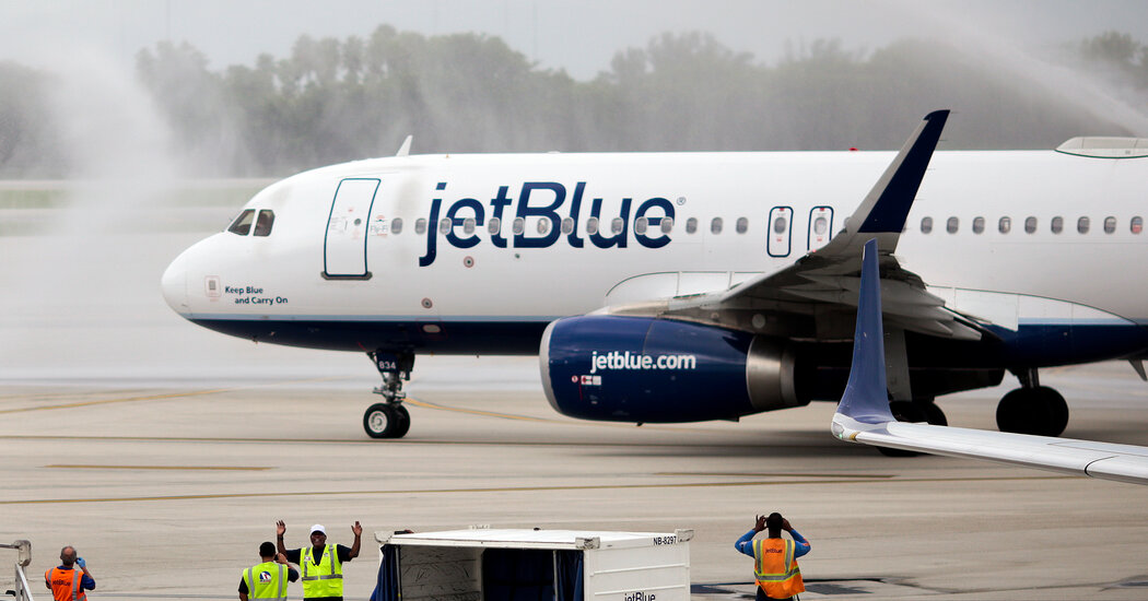 Two Bodies Found in Plane’s Landing Gear at Fort Lauderdale Airport