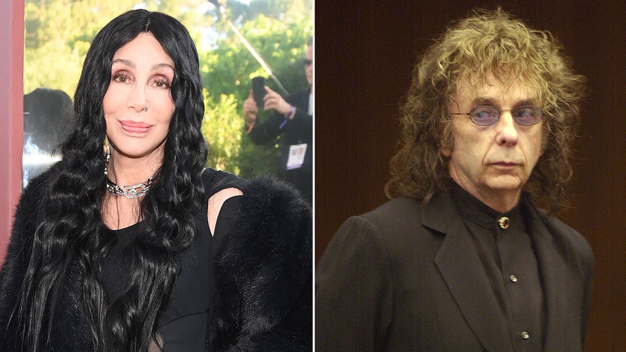 Cher claims Phil Spector asked her for sex when she was 15