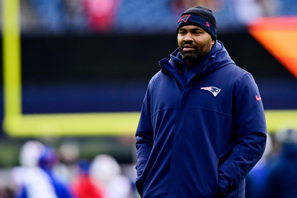 Patriots fire Jerod Mayo after losing No. 1 pick with season-ending win