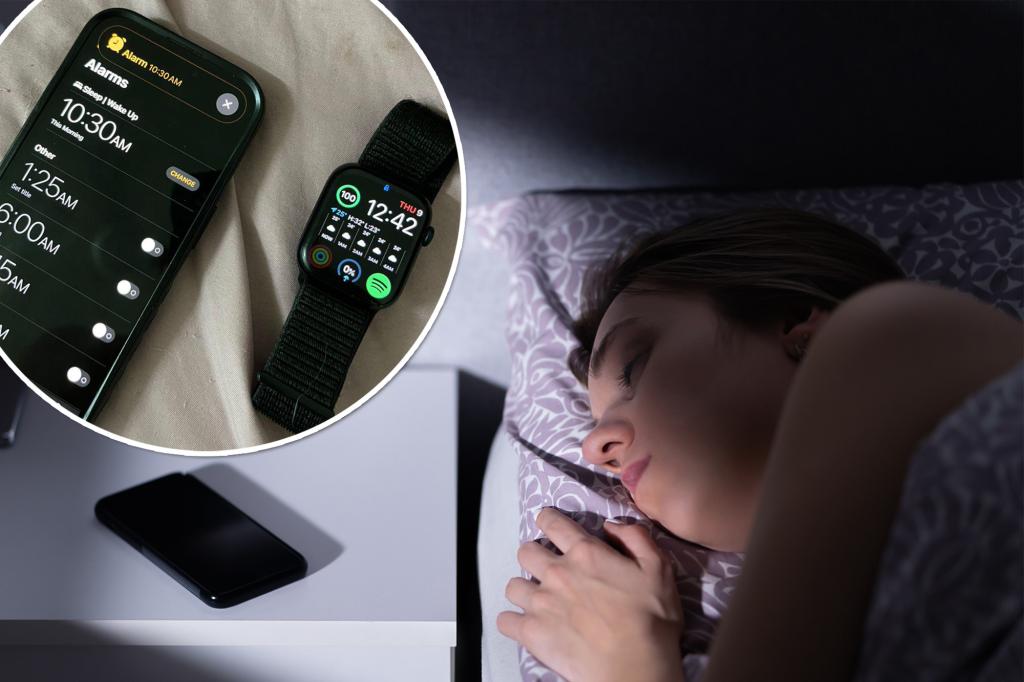 iPhone alarm glitch leaves Apple users late for work