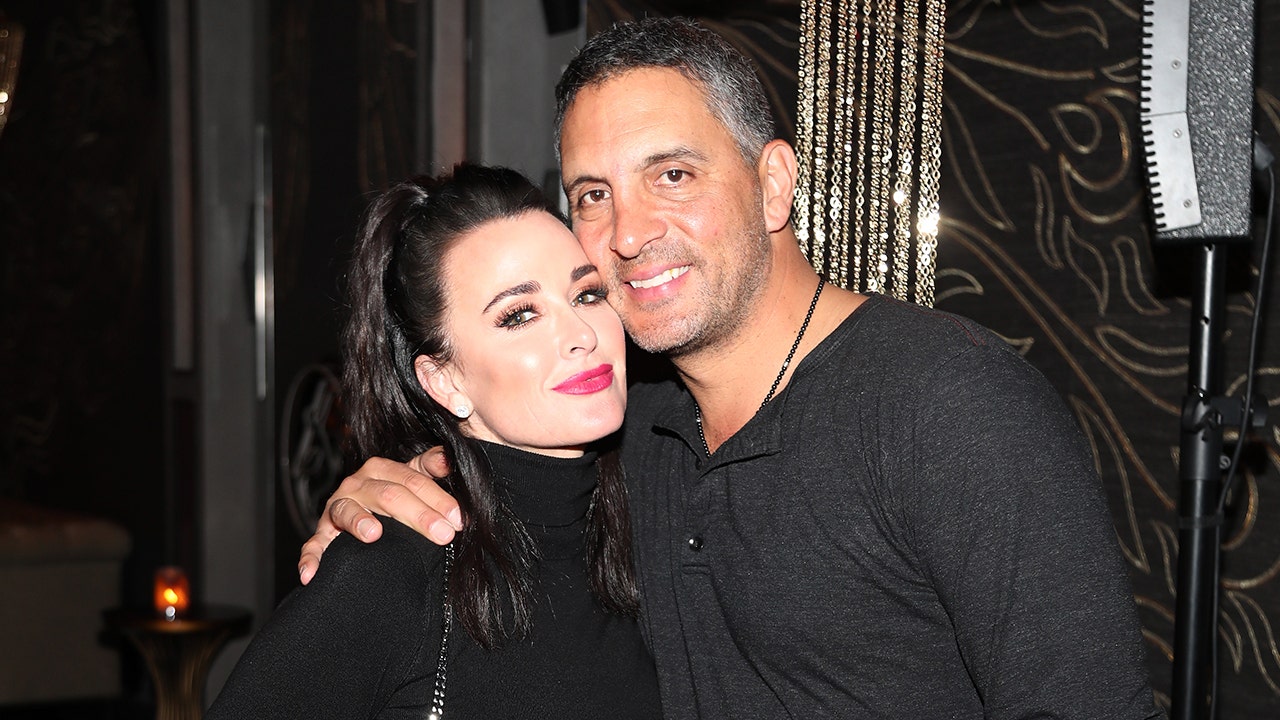 ‘Real Housewives’ star Kyle Richards says fame, money ‘not great’ for marriage amid high-profile split