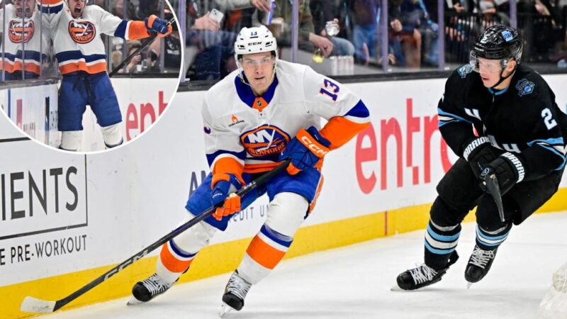 Mathew Barzal finally resembling old self in needed Islanders boon