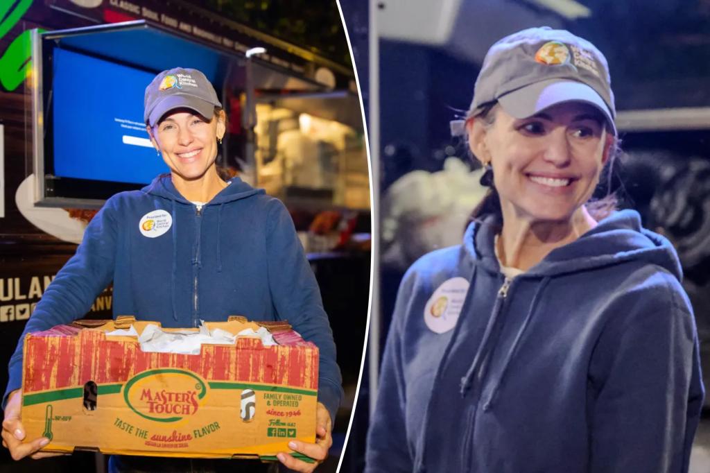 Emotional Jennifer Garner volunteers at food truck after revealing friend from church perished in LA wildfire disaster