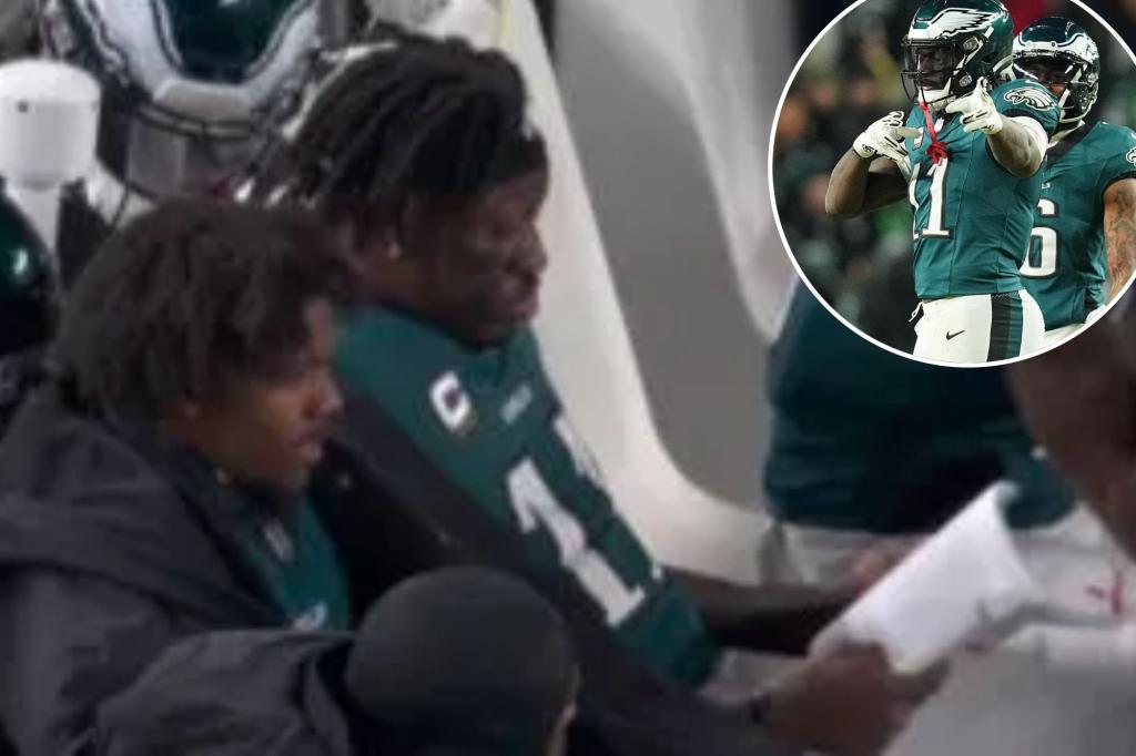 Eagles AJ Brown caught reading book on sideline during playoff game