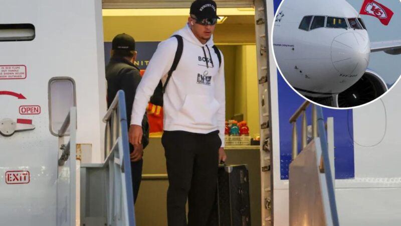 Chiefs’ plane delayed for hours at airport days before Week 18 game