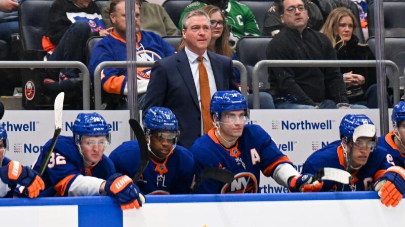 Islanders facing tough roster decisions with NHL trade deadline nearing