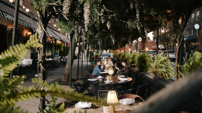 4,000 Applications for Outdoor Dining. 39 Licenses Issued.