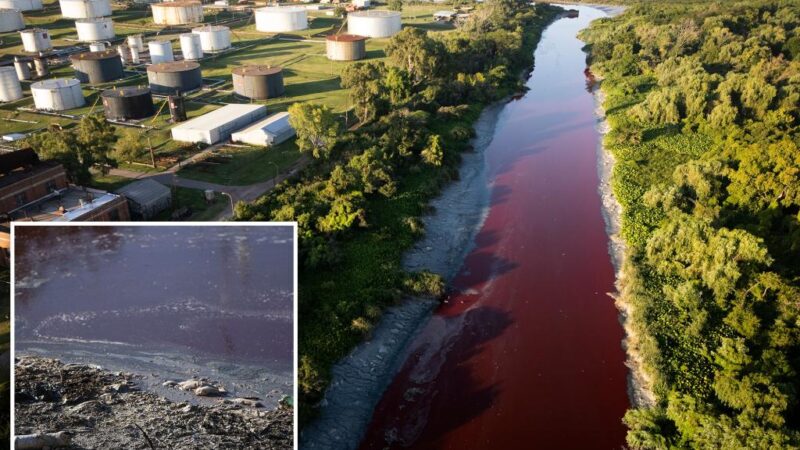 Sarandi Canal canal mysteriously turns bright red, looks ‘covered in blood’