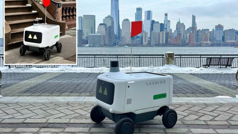 Uber launches robot food delivery service in Jersey City