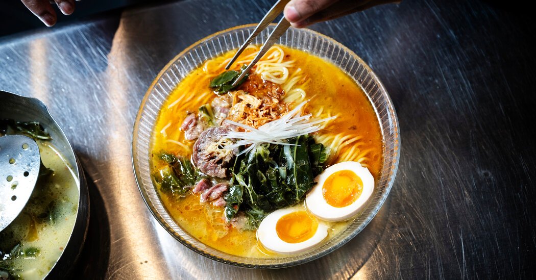 A Ramen That Merges Japan and the South