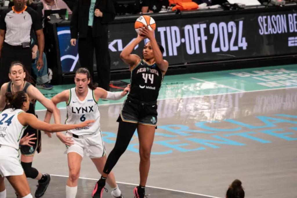 Betnijah Laney-Hamilton’s taste of Unrivaled a welcome change from the norm