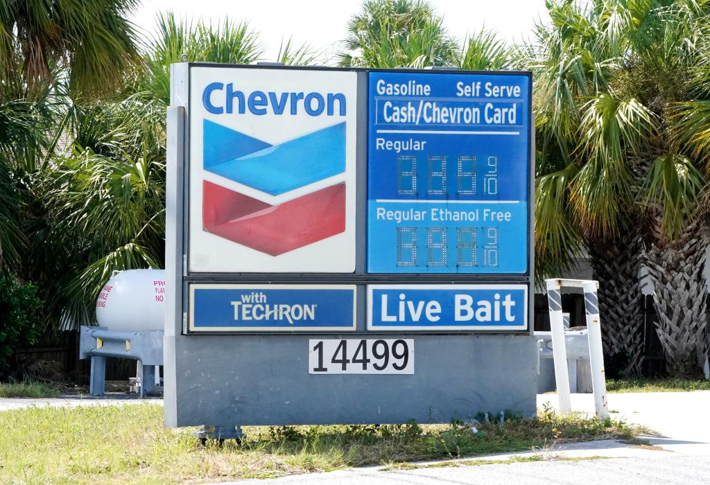 Chevron slashing up to 8K jobs in major revamp of oil giant