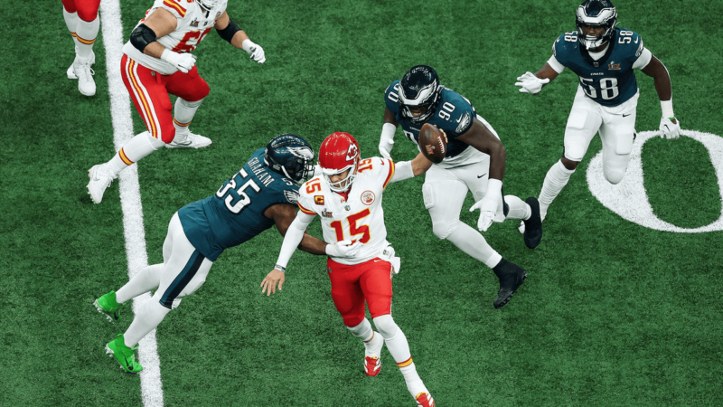 Chiefs’ shoddy O-line, WR corps prove too much for Patrick Mahomes to overcome