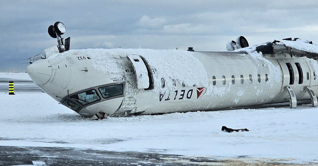 Delta Offers $30,000 to Passengers on Plane That Crashed in Toronto