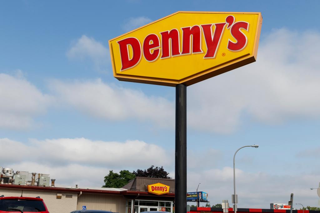 Denny’s to close nearly 30 more locations as inflation, bird flu slam chain