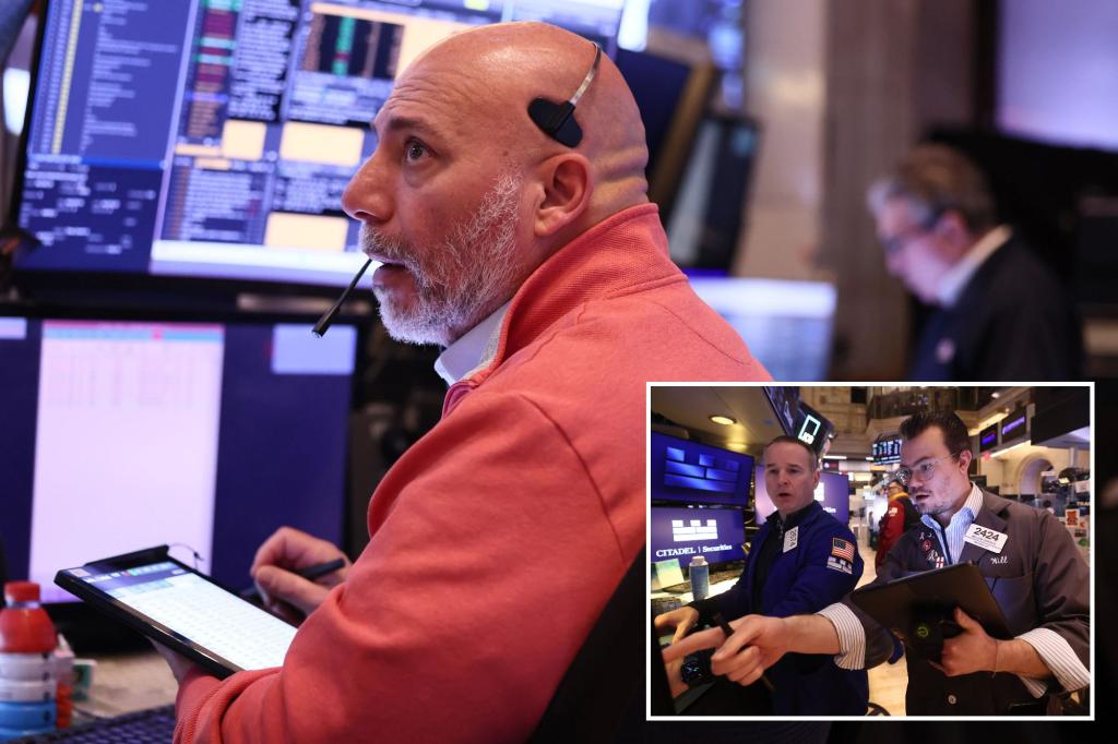Dow suffers worst day year – dives more than 700 points –