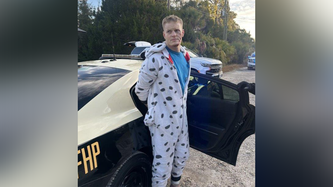 Florida man outruns troopers in Dalmatian onesie