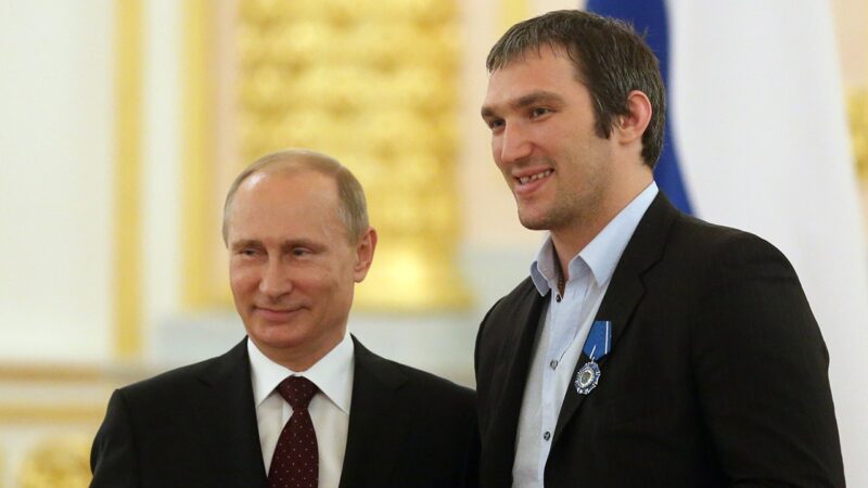 Forget breaking Gretzky’s record. Could Ovechkin become president of Russia?