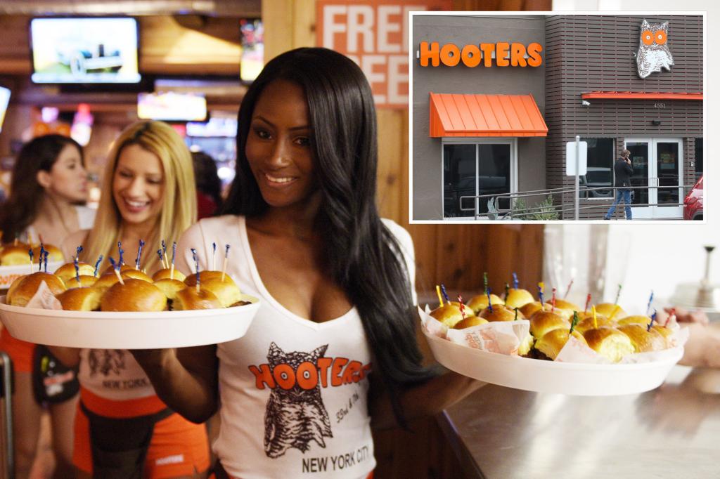 Hooters prepares to file for bankruptcy amid declining foot traffic