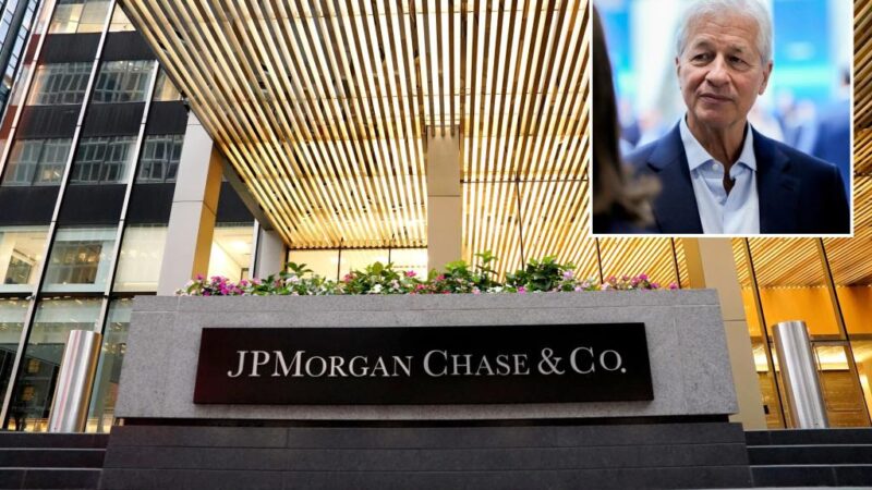 JPMorgan starts first round of layoffs with more cuts later this year: report