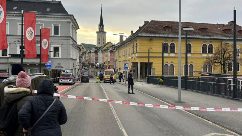 Knife Attack in Austria Kills One and Injures Four