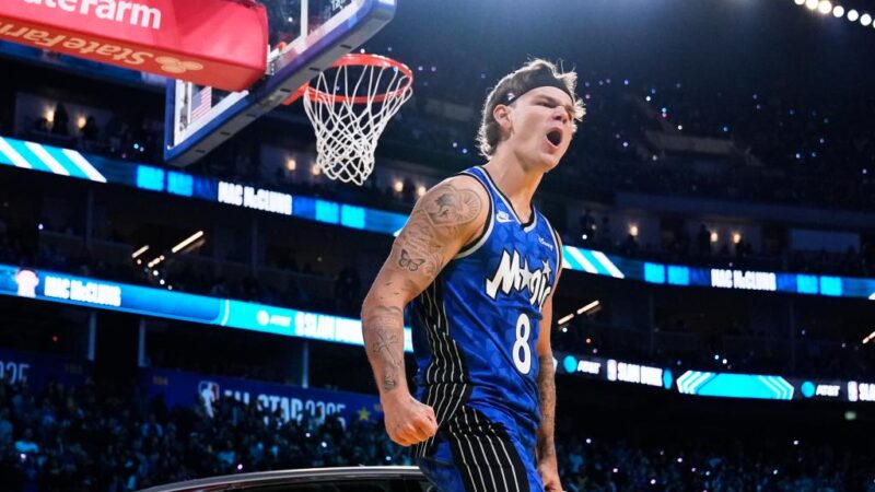 Mac McClung slams one over car to pull off 3-peat in NBA dunk contest