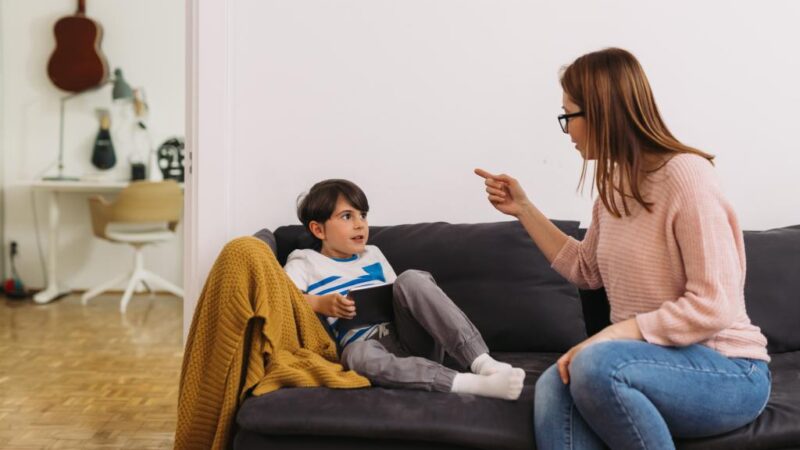 Mom horrified after teachers ‘ignore’ bullying message written on son’s head for entire school day