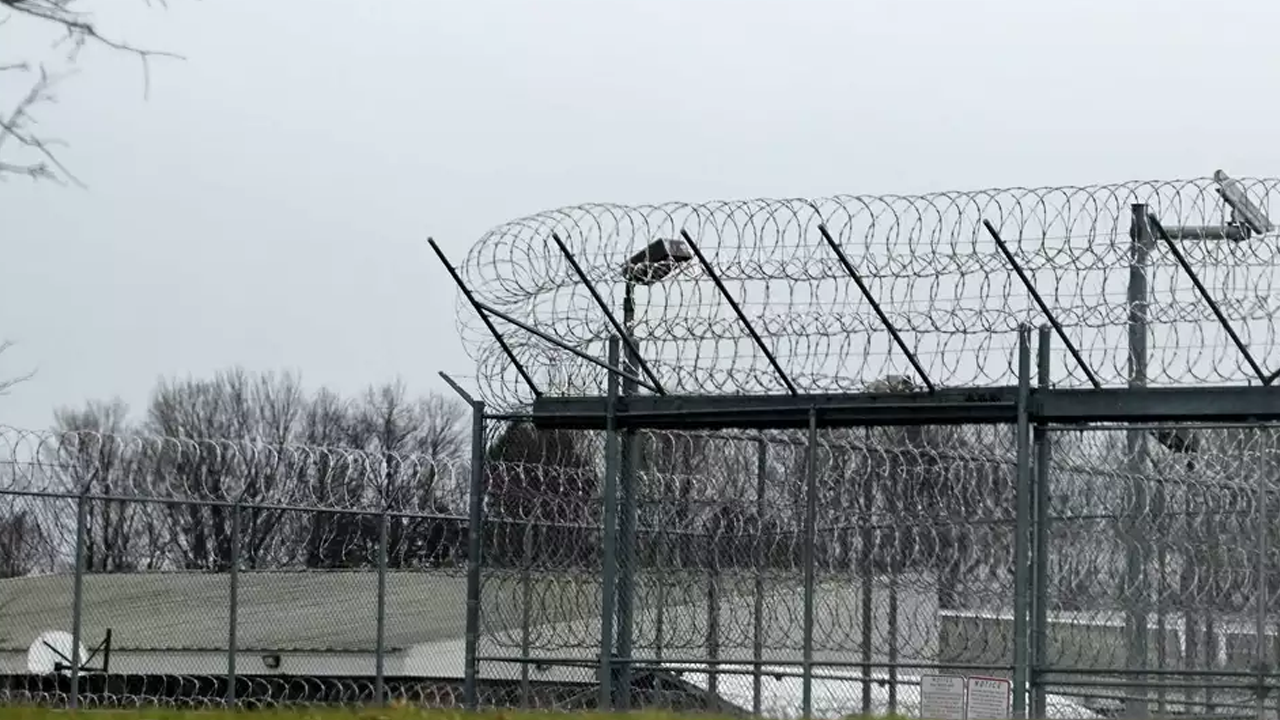 New York inmate takeover leads to prison lockdown