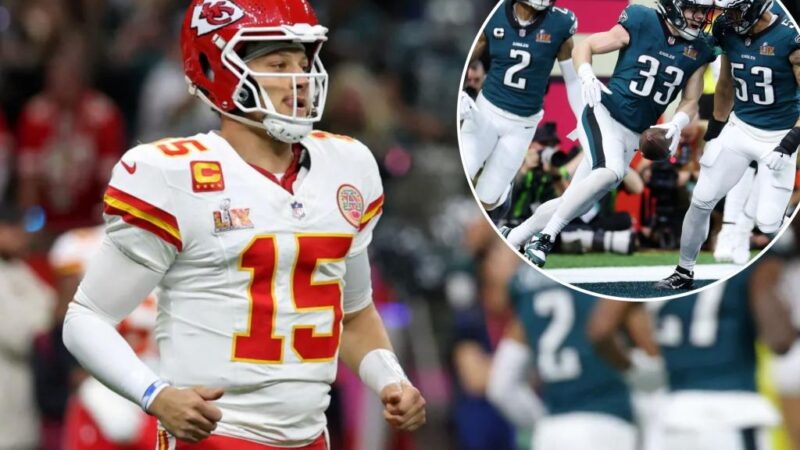 Patrick Mahomes’ nightmare first half has Chiefs down big in Super Bowl 2025