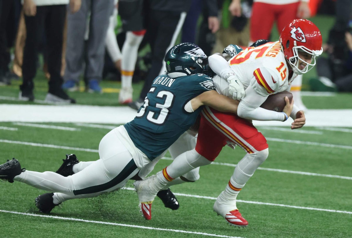 Patrick Mahomes stifled as Chiefs get walloped 40-22 by Eagles in Super Bowl