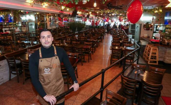 Proprietário diz que teve seu negócio prejudicado com vídeo “fake” sobre suposta batida da ICE em seu restaurante – BRAZILIAN PRESS // O maior jornal brasileiro fora do Brasil