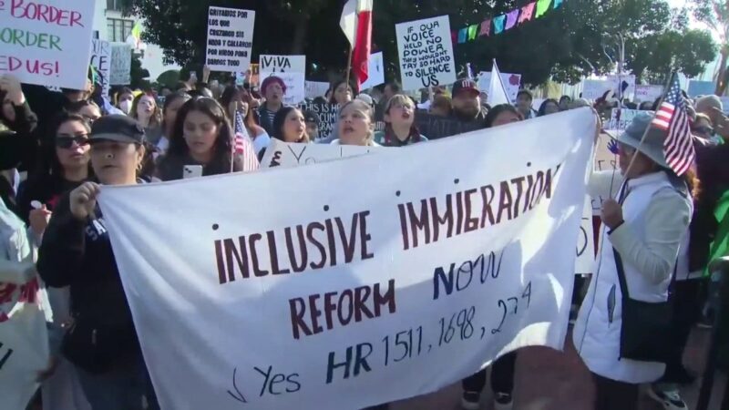 Protesters block traffic in downtown LA over Trump illegal immigration crackdown