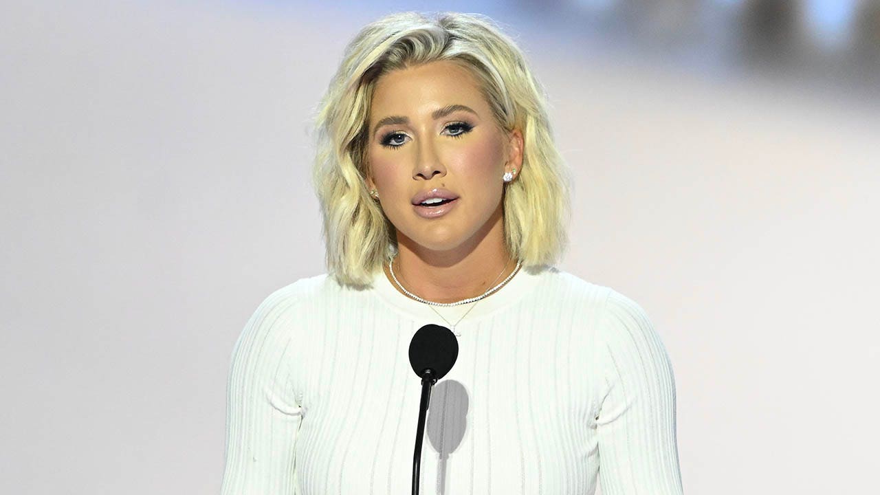 Savannah Chrisley ‘lost some deals’ due to Trump support, conservative beliefs