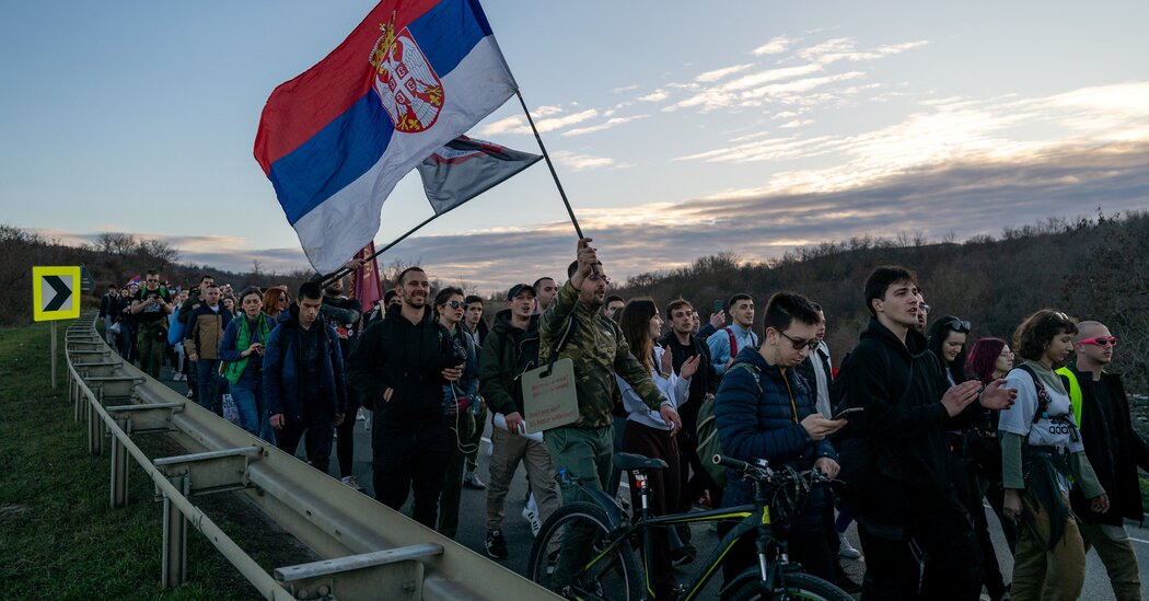 Serbia’s Protests Test Strongman Leader’s Grip on Power