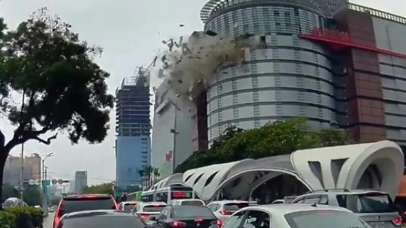 Taiwan mall gas explosion kills four in Taichung