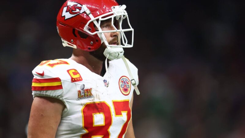 Travis Kelce passes Jerry Rice for most career Super Bowl receptions in loss to Eagles