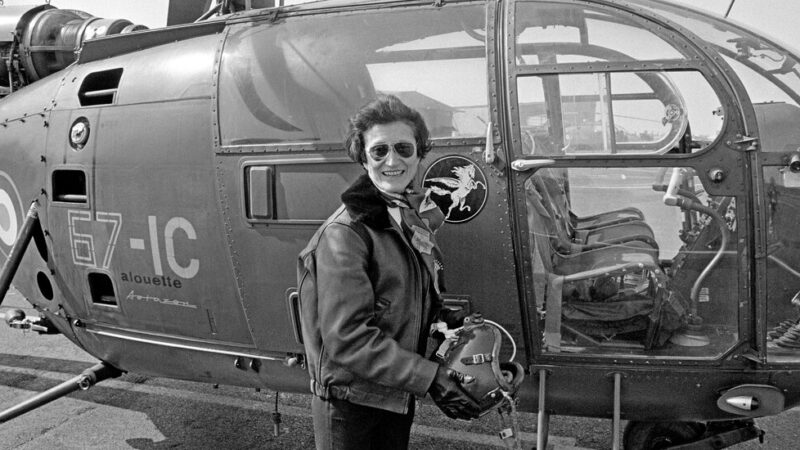 Valérie André, Daring French Army Copter Pilot, Dies at 102