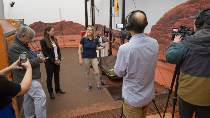 NASA Invites Media to Simulated Mars Habitat Before Next Mission