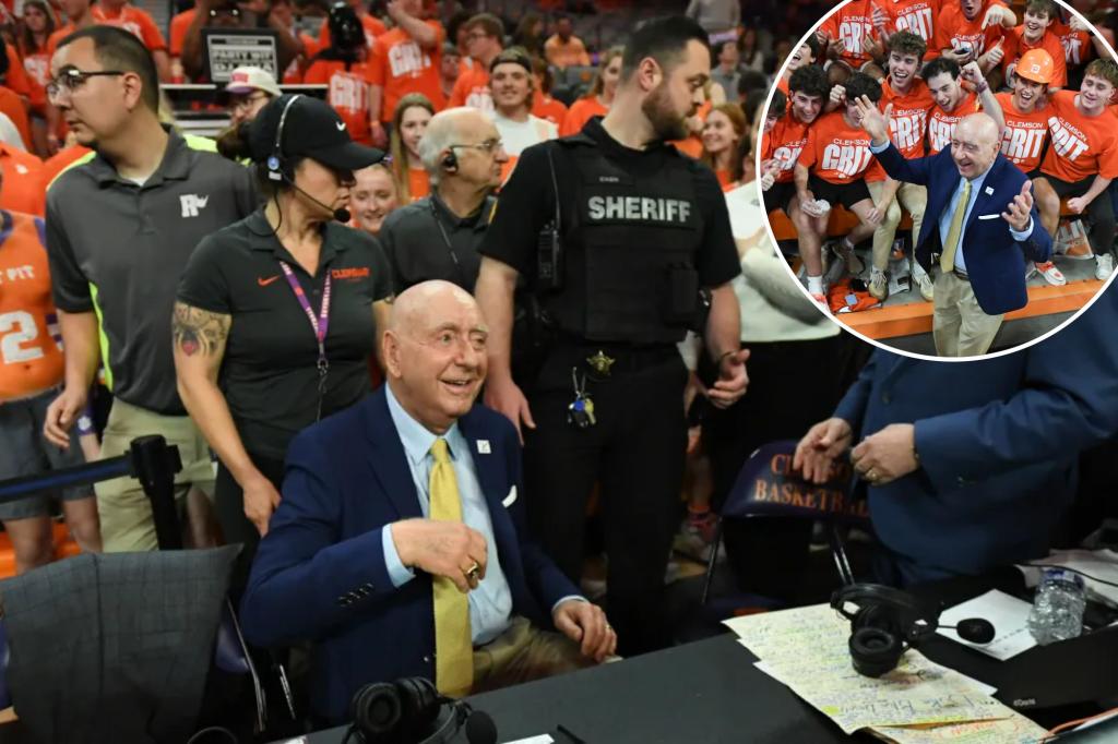 Dick Vitale makes triumphant broadcasting return after cancer fight