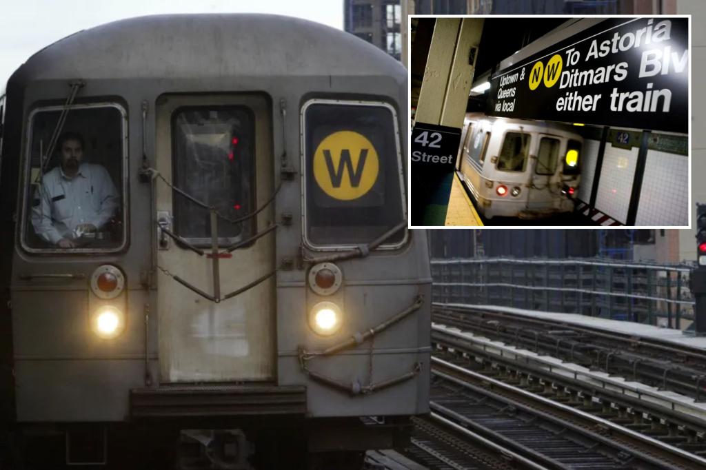 NYC straphangers help deliver baby girl on MTA subway train